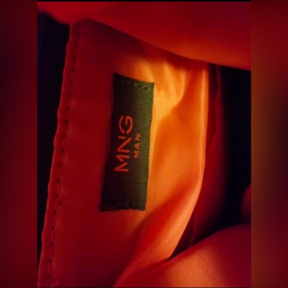 Mango backpack - Picture 4 of 5